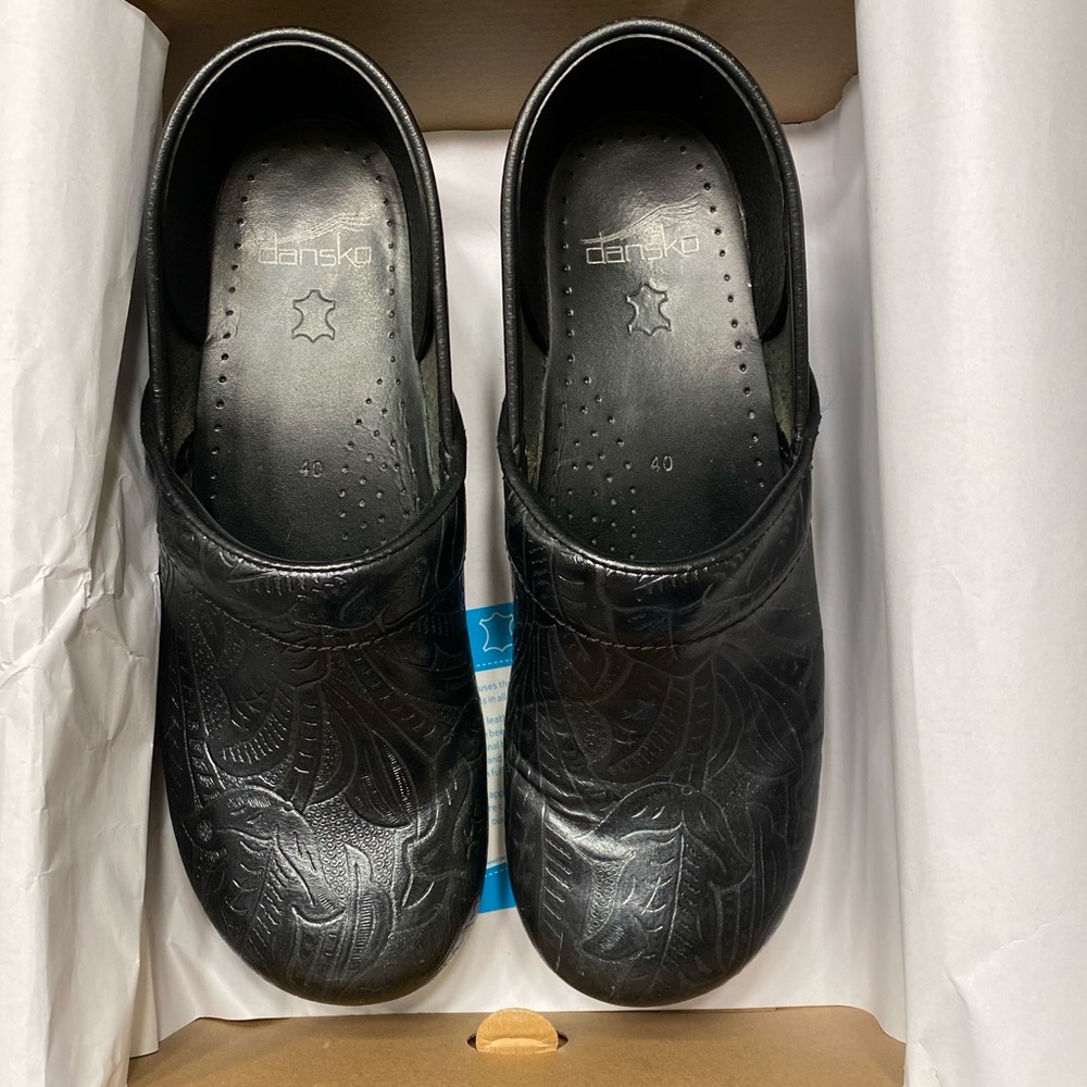 Dansko professional black tooled clog size 40